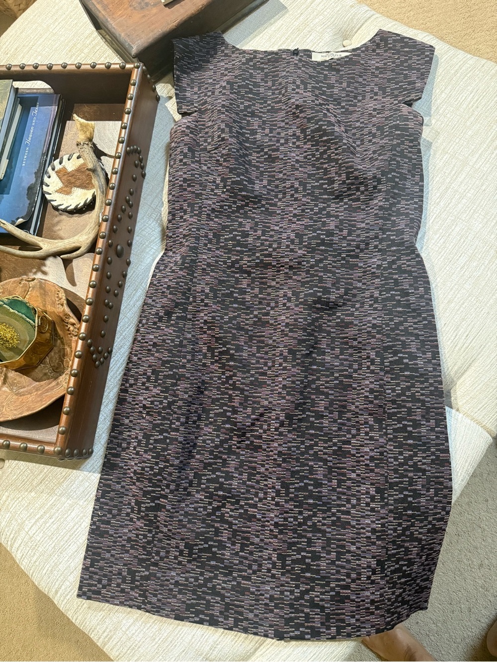 MM.LaFleur Black and Mauve Patterned Cap-Sleeve Sheath Dress; Fall, career